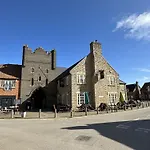 Seakisses - Part Of The The Bay Village With Pool, Gym And Direct Access, Pub, Restaurant, Tennis And Meadows Walks * Filey