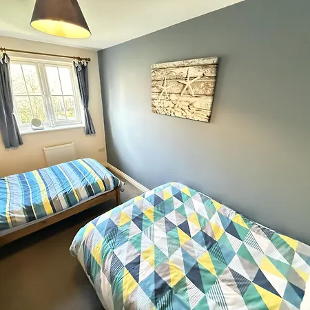 Seakisses - Part Of The The Bay Filey Village With Pool, Gym And Direct Access, Pub, Restaurant, Tennis And Meadows Walks Tatil Evi