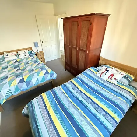 Seakisses - Part Of The The Bay Filey Village With Pool, Gym And Direct Access, Pub, Restaurant, Tennis And Meadows Walks Reighton