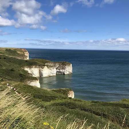 Seakisses - Part Of The The Bay Filey Village With Pool, Gym And Direct Access, Pub, Restaurant, Tennis And Meadows Walks *