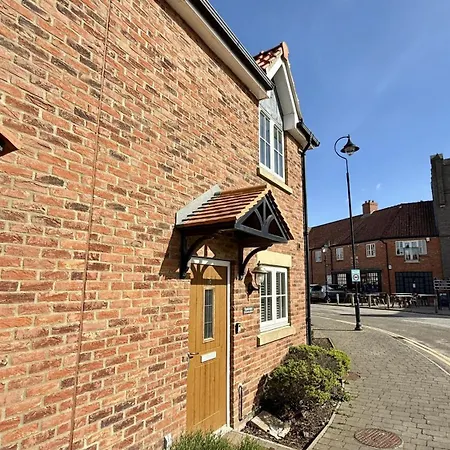 Сasa de vacaciones Seakisses - Part Of The The Bay Village With Pool, Gym And Direct Access, Pub, Restaurant, Tennis And Meadows Walks Filey